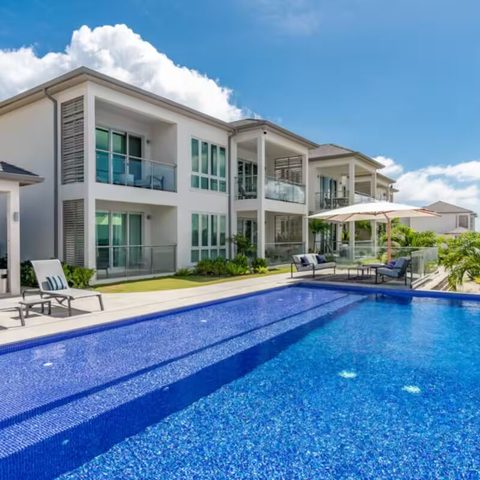 Luxury home with infinity pool