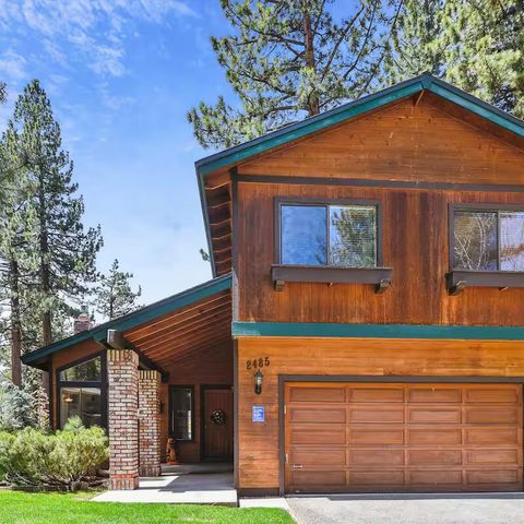 Wood-clad cabin in the pines